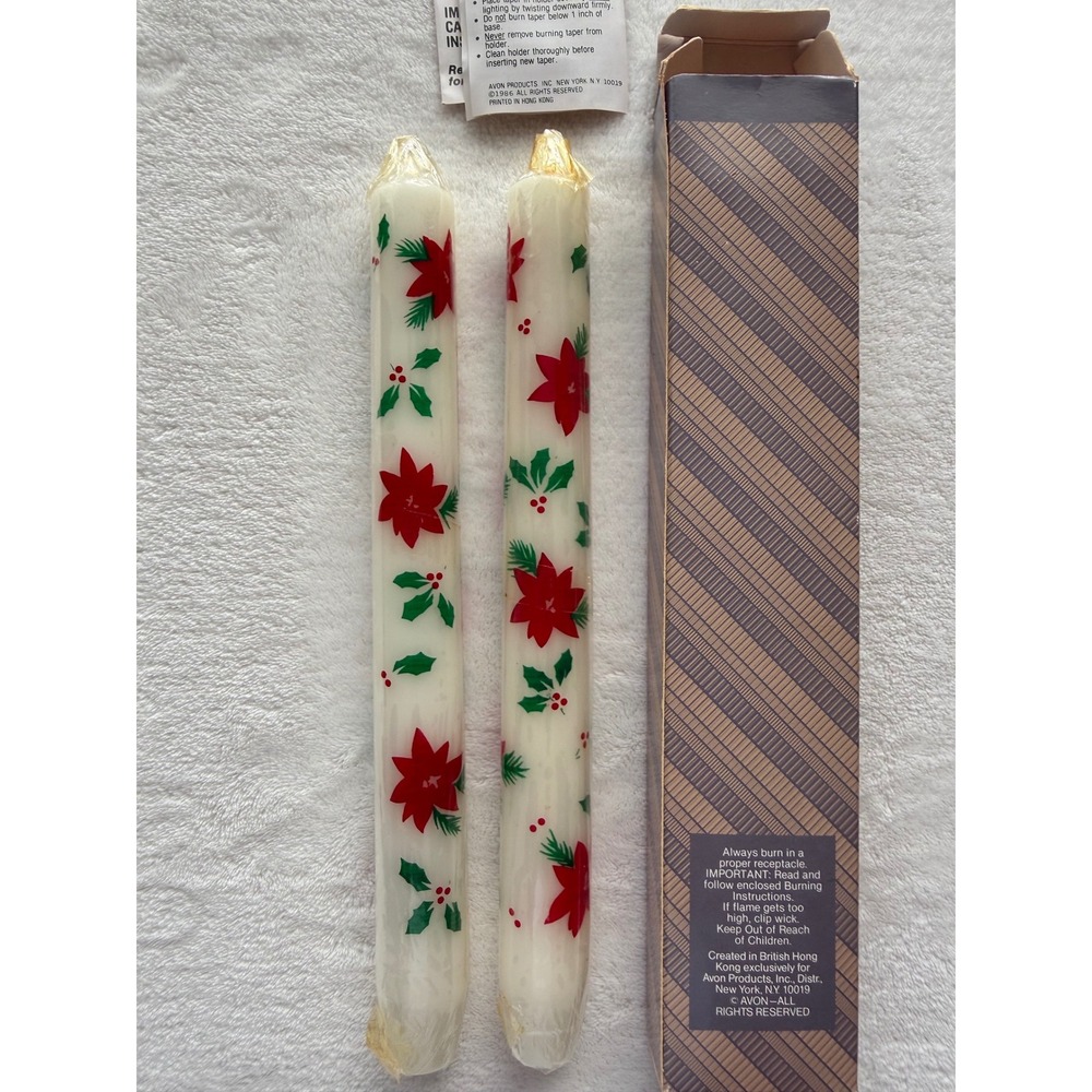New 1986 Avon Gift Collection Box of 2 Festive Holiday Taper Holly Candles 10.5"